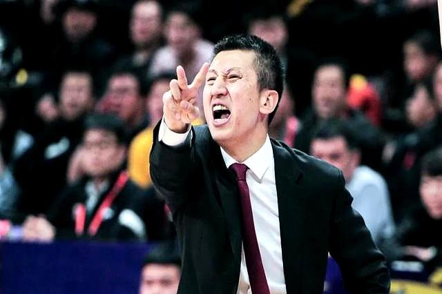 杜兰特在切尔西比赛中锐不可当，重要助攻引发热议！