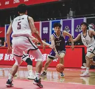 东城雄鲨队读秒绝平云贵山猫队,射击锦标赛上演耐力碾压对手!重拾自信的夜晚 东城雄鲨队读秒绝平云贵山猫队,射击锦标赛上演耐力碾压对手!重拾自信的夜晚